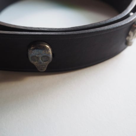 Willow Pants/ R-014 skull studs belt