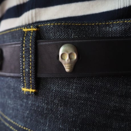 Willow Pants/ R-014 skull studs belt