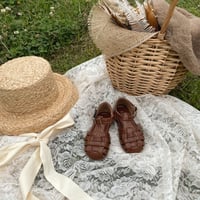 mesh strap sandal