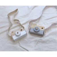 wood toy camera