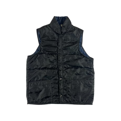 blank black vest