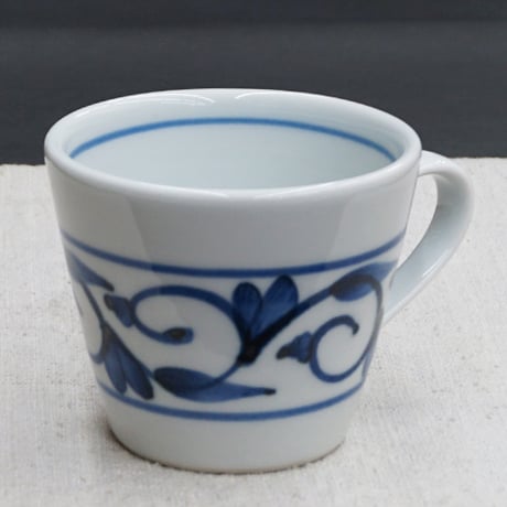 和食器 砥部焼 貞山窯 カップ 150cc 唐草