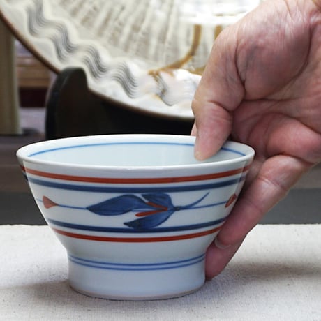 和食器 砥部焼 梅山窯 茶碗 大 12cm 赤線 三つ葉