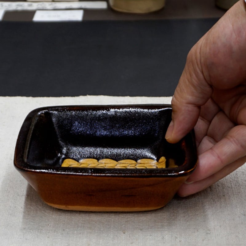 湯町窯　角小鉢３個 湯町窯 角小鉢3個 HARIO 耐熱ミニ角小鉢シリコンフタ3個セット