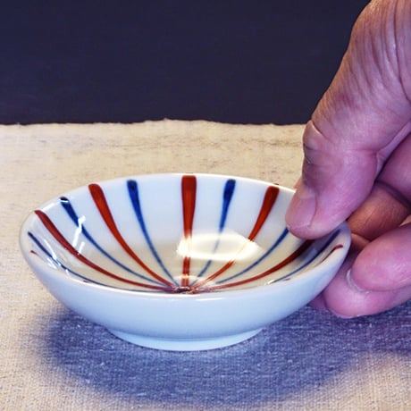 和食器 砥部焼 梅山窯 豆皿 9cm 放射線