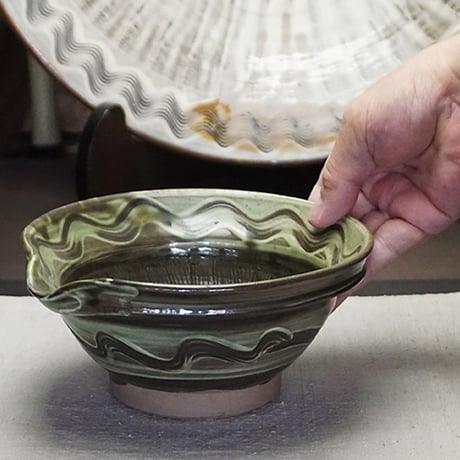 和食器 小鹿田焼 黒木昌伸窯 大 すり鉢 18cm 櫛目 緑