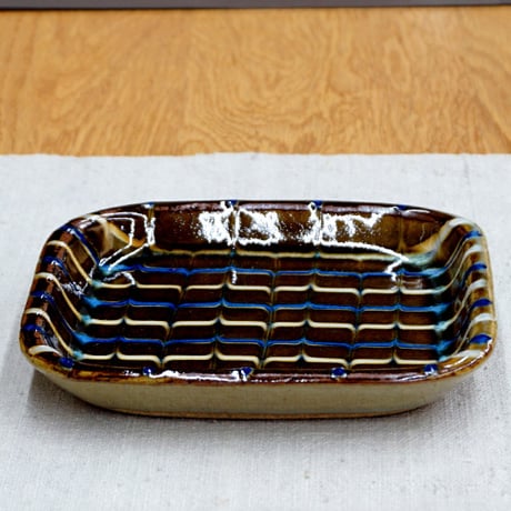 和食器 布志名焼 袖師窯 中角皿 13cm スリップ 飴
