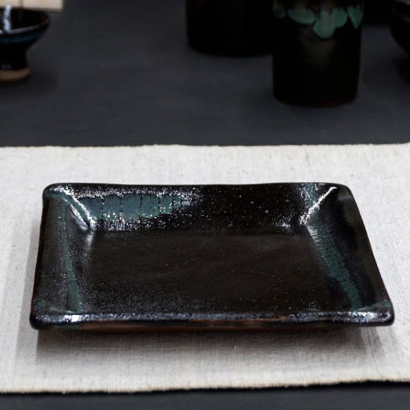 和食器 龍門司焼 角 中皿 15cm 黒釉青流 | うつわの店 クラフトなかつか