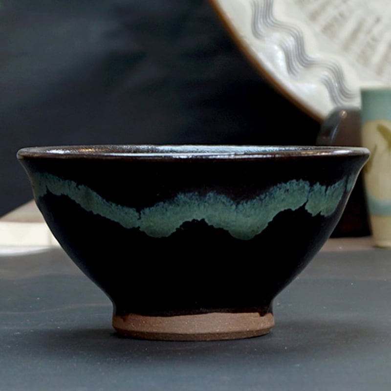 黒釉　茶碗　箱入　送料込み250111 黒釉 茶碗 箱入 送料込み250111 お1人様1点限り】 黒釉