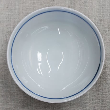 和食器 砥部焼 貞山窯 茶碗 中 13cm 唐草