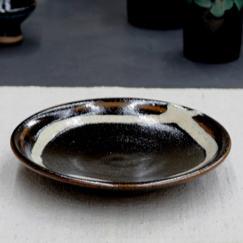 和食器 龍門司焼 中皿 15cm 黒釉白流 | うつわの店 クラフトなかつか