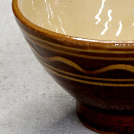 和食器 布志名焼 湯町窯 茶碗 小 10.5cm 浪紋黄釉 淡茶