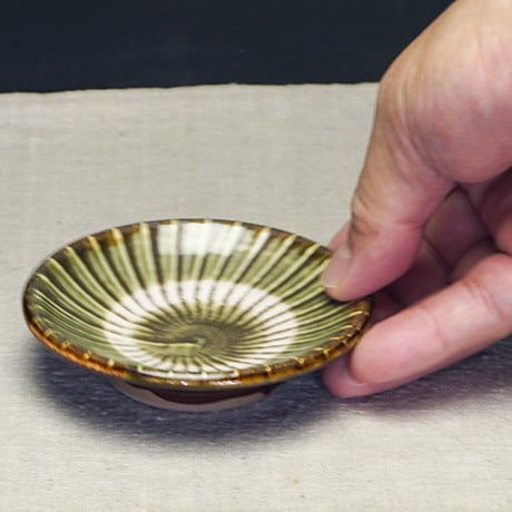 和食器 小鹿田焼 黒木昌伸窯 豆皿 9cm 刷毛目 緑