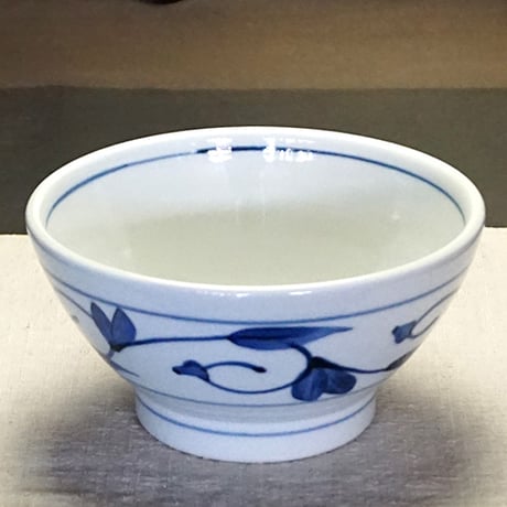 和食器 砥部焼 貞山窯 丼 550ml 唐草