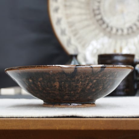 和食器 布志名焼 袖師窯 アフガン鉢 17cm  黒