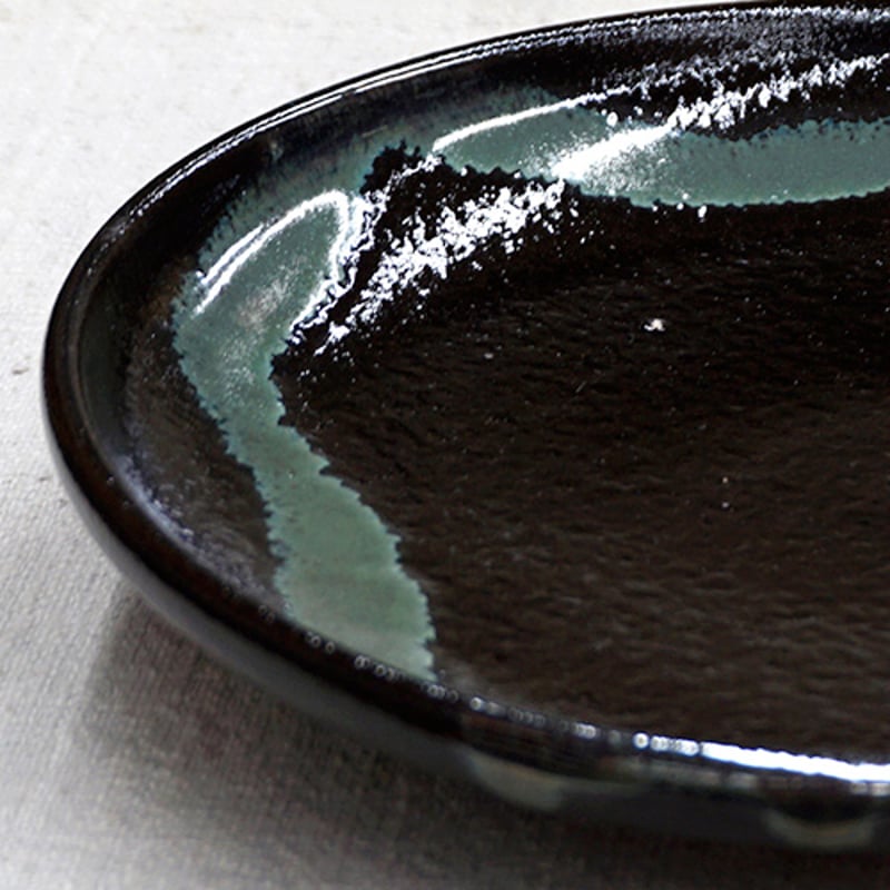 和食器 龍門司焼 大皿 18cm 黒釉青流 | うつわの店 クラフトなかつか