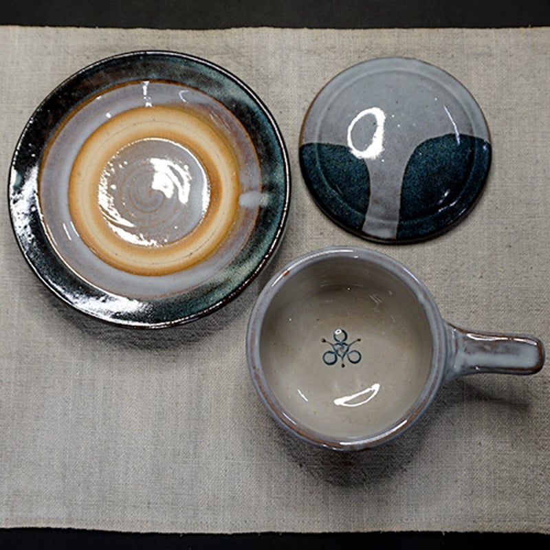 和食器 布志名焼 湯町窯 ふわふわ 卵 の エッグベーカー 大 海鼠釉