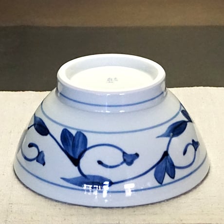 和食器 砥部焼 貞山窯 丼 550ml 唐草