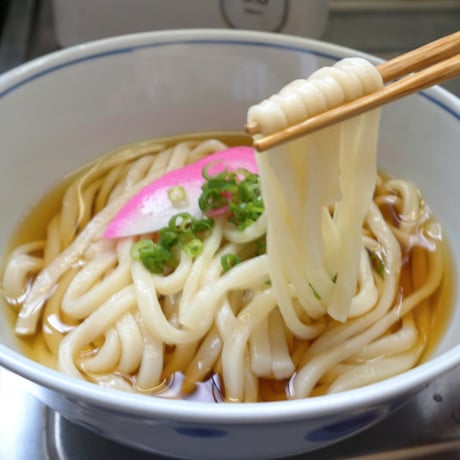 もちもち  讃岐うどん 純生 300ｇ ３人前 出汁付 「送料220円」