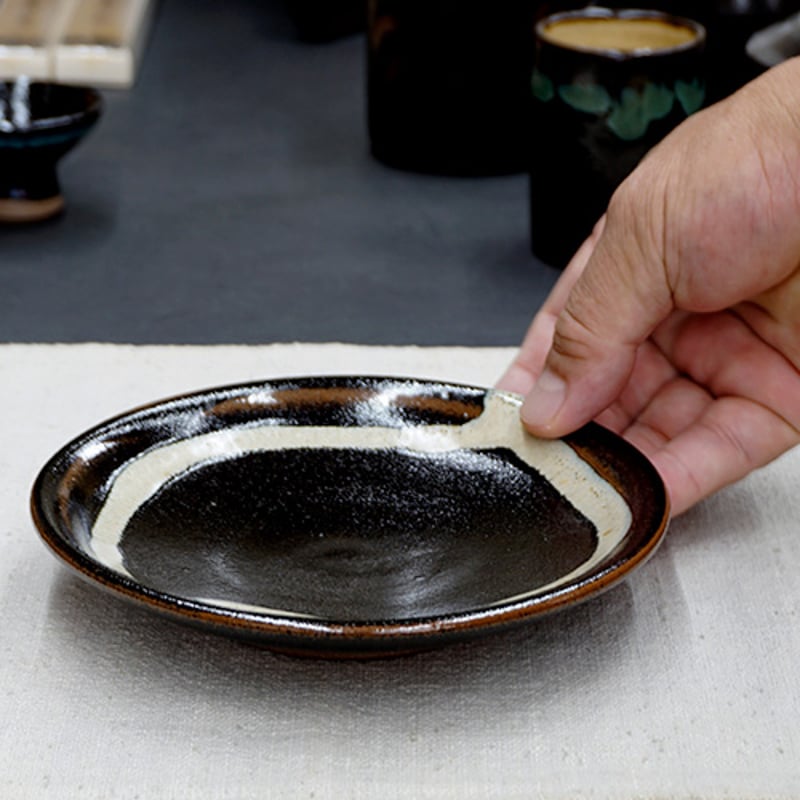 和食器 龍門司焼 中皿 15cm 黒釉白流 | うつわの店 クラフトなかつか