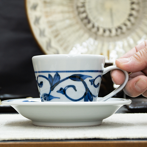 ⭐️ 砥部焼 貞山窯 染付 唐草 中鉢 ４客 美品 ⭐️ 和食器 砥部焼 貞山窯 カップ＆ソーサー 150cc 唐草 | うつわの店