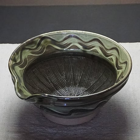 和食器 小鹿田焼 黒木昌伸窯 大 すり鉢 18cm 櫛目 緑