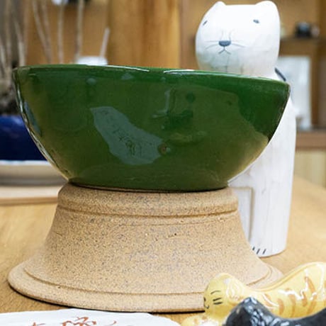 布志名焼 袖師窯 お手入れ簡単 猫 のお 茶碗 12cm 緑