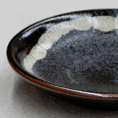 薩摩焼 和食器 龍門司焼 小皿 12cm 黒釉白流
