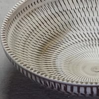 和食器 小鹿田焼 黒木昌伸窯 浅 大鉢 21cm 飛び鉋 白