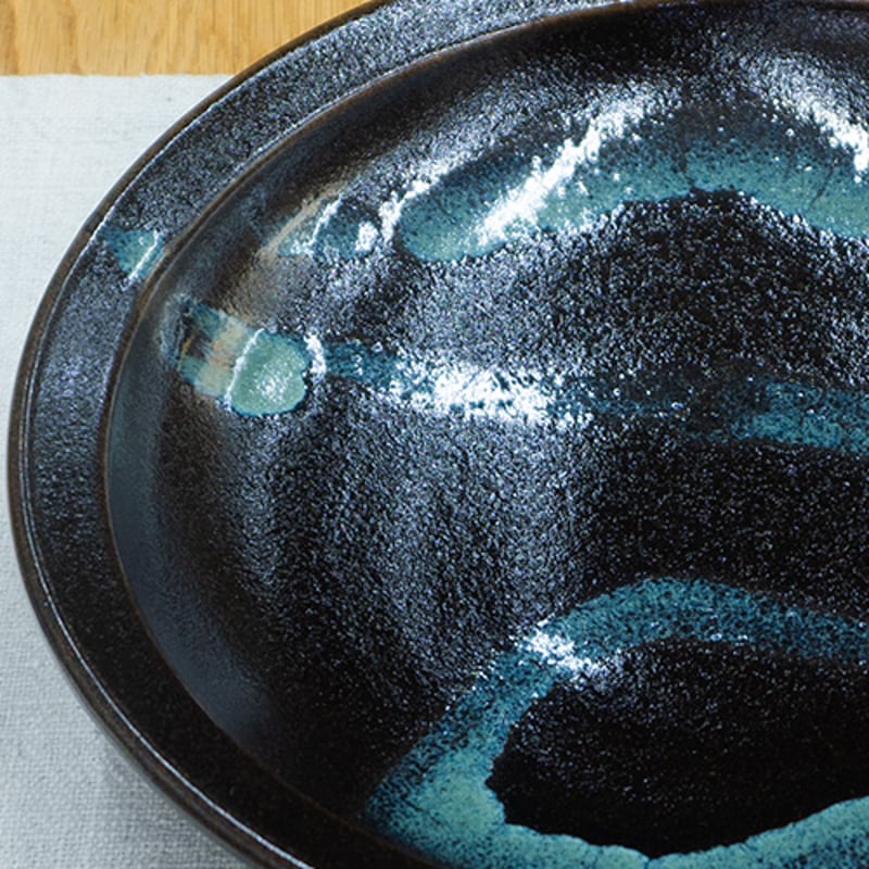 和食器 龍門司焼 大皿 21cm 黒釉青流 | うつわの店 クラフトなかつか