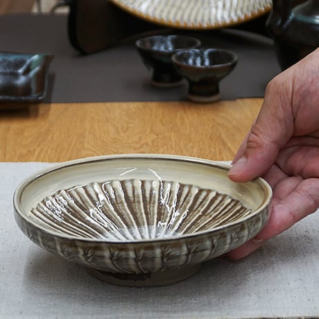 和食器 小鹿田焼 黒木昌伸窯 浅 中鉢 15cm 刷毛目 白