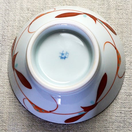 和食器 砥部焼 梅山窯 茶碗 小 11cm 赤 笹