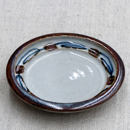 布志名焼 小皿 直径11.5cm 民芸 昭和レトロ スリップウェア（黒5） 楽天市場】和食器 布志名焼 湯町窯 豆皿 9cm 浪紋濃茶 黄釉