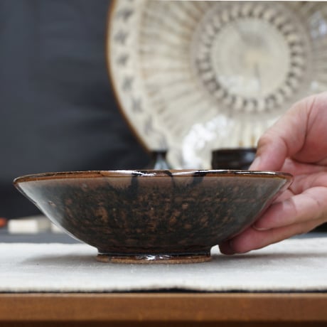 和食器 布志名焼 袖師窯 アフガン鉢 17cm  黒