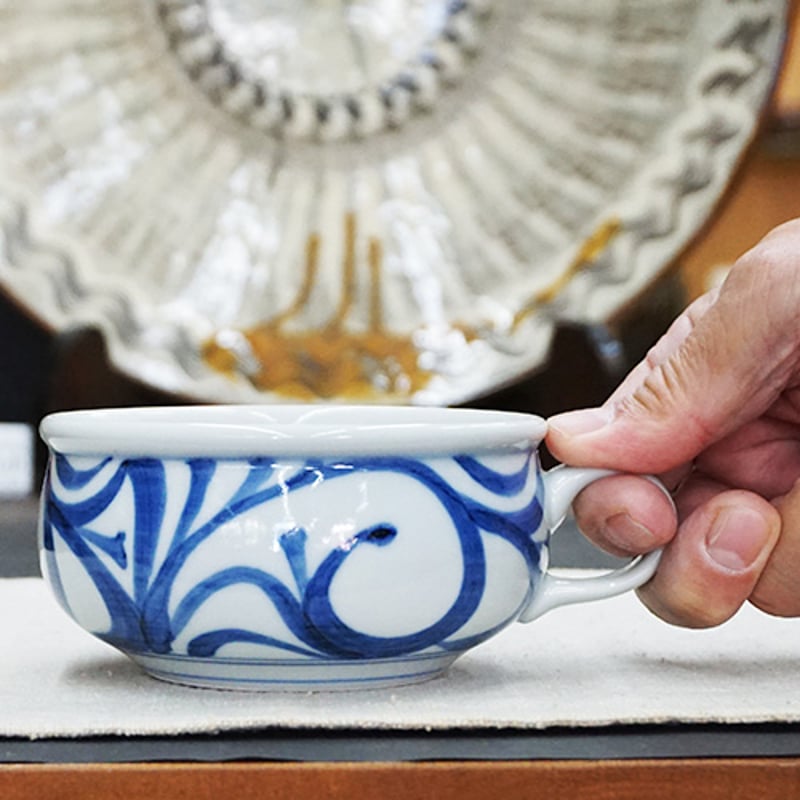 和食器 砥部焼 梅山窯 スープカップ 180CC 唐草 | うつわの店 クラフト