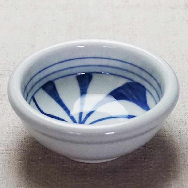 和食器 砥部焼 梅山窯 小鉢 10cm 玉渕 内唐草 | うつわの店 クラフト