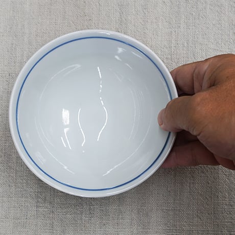和食器 砥部焼 貞山窯 茶碗 中 13cm 唐草