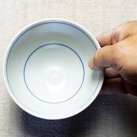 和食器 砥部焼 梅山窯 茶碗 大 12cm 唐草
