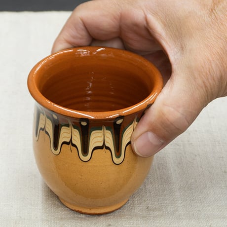 食器 ブルガリア トロヤン カップ  イエロー スリップウェア