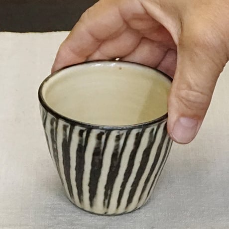 和食器 小鹿田焼 黒木昌伸窯 フリー カップ 150cc 刷毛目 白