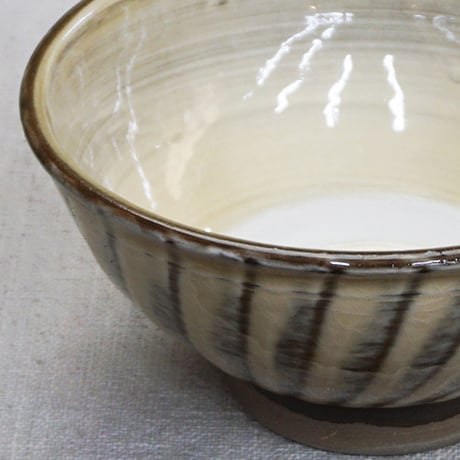 和食器 小鹿田焼 黒木昌伸窯 茶碗 大 13.5cm 刷毛目 白