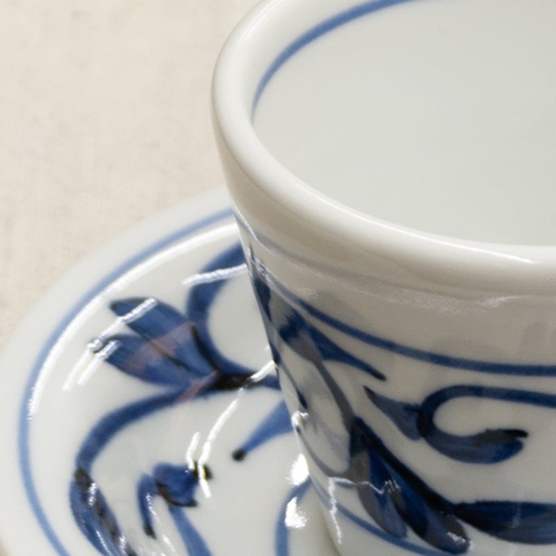 和食器 砥部焼 貞山窯 カップ＆ソーサー 150cc 唐草 | うつわの店