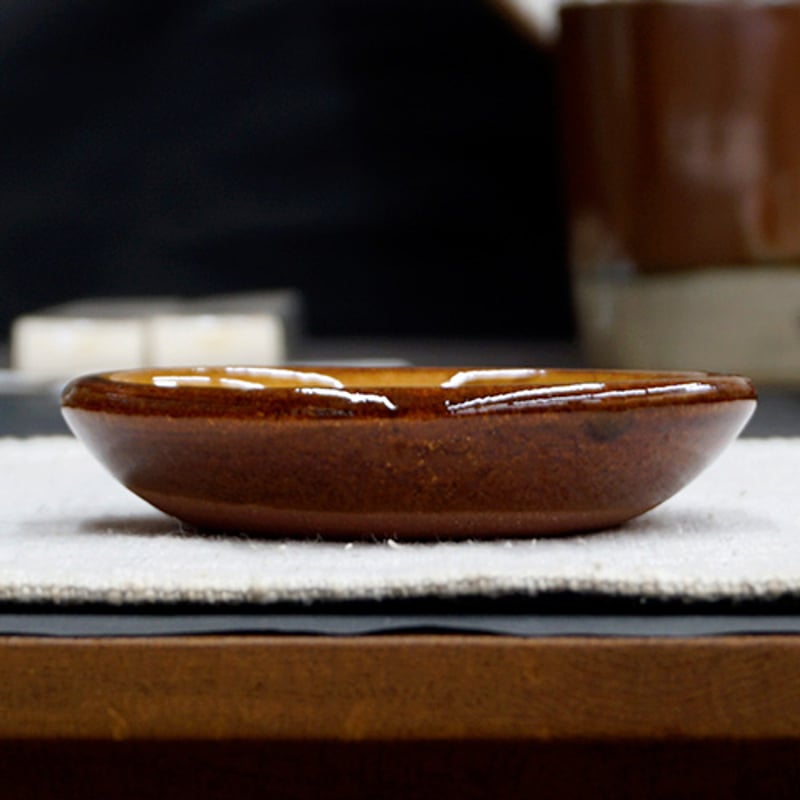 和食器 布志名焼 湯町窯 豆皿 9cm 渦紋濃茶 黄釉 | うつわの店