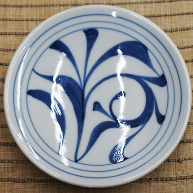 和食器 砥部焼 梅山窯 中皿 13.5cm 呉須 一つ唐草 | うつわの店