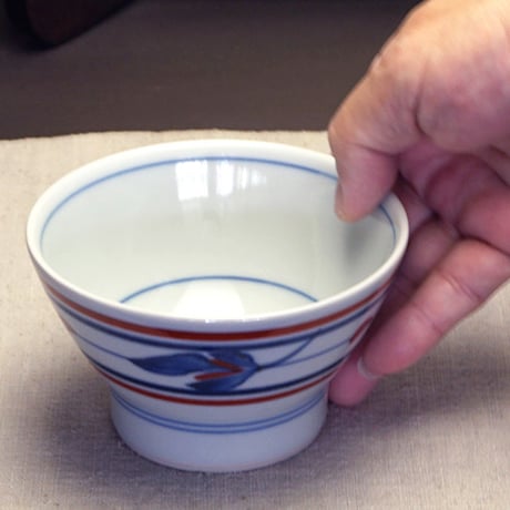 和食器 砥部焼 梅山窯 茶碗 小 11cm 赤線 三つ葉