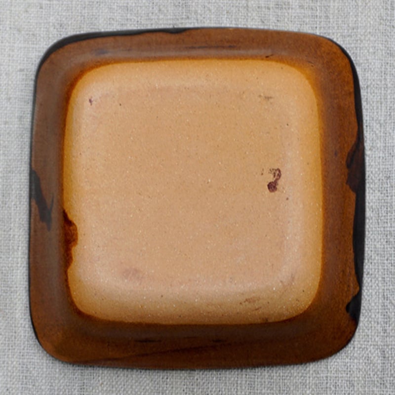 布志名焼　湯町窯　葡萄図飾皿 (30cm大皿)　福間琇士　今なら木製皿立付き 布志名焼 湯町窯 葡萄図飾皿 (30cm大皿) 福間琇士 今なら木製