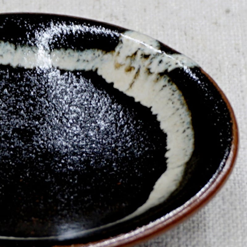 和食器 龍門司焼 豆皿 9cm 黒釉白流 | うつわの店 クラフトなかつか
