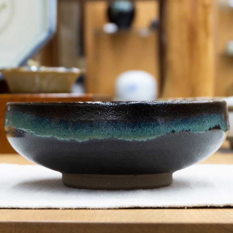 薩摩焼 和食器 龍門司焼 大鉢 17cm 黒釉青流 | うつわの店 クラフト