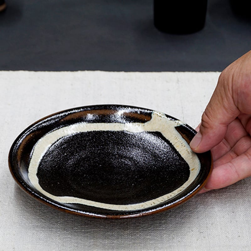 和食器 龍門司焼 中皿 15cm 黒釉白流 | うつわの店 クラフトなかつか