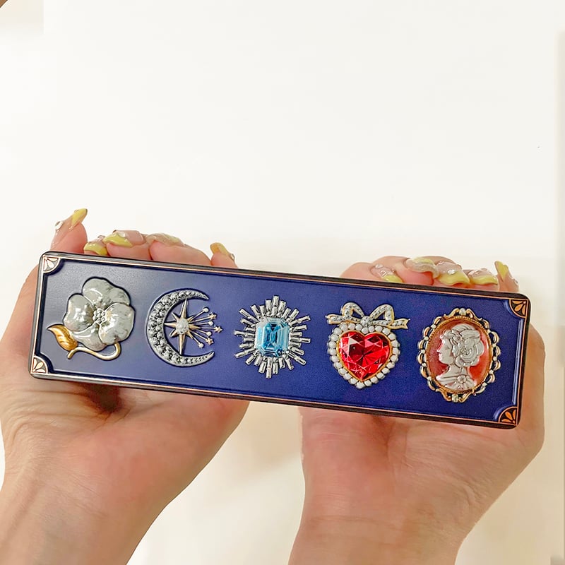 【ゆきゆっきー❄️様】1216.天然石　琉球ガラス　桜　じゃれ猫　レジン　チャーム ゆきゆっきー❄️様】1216.天然石 琉球ガラス 桜 じゃれ猫